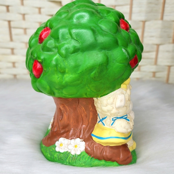 Vintage 1980s Get Along Gang Woolma Lamb Bank - Picture 5 of 9